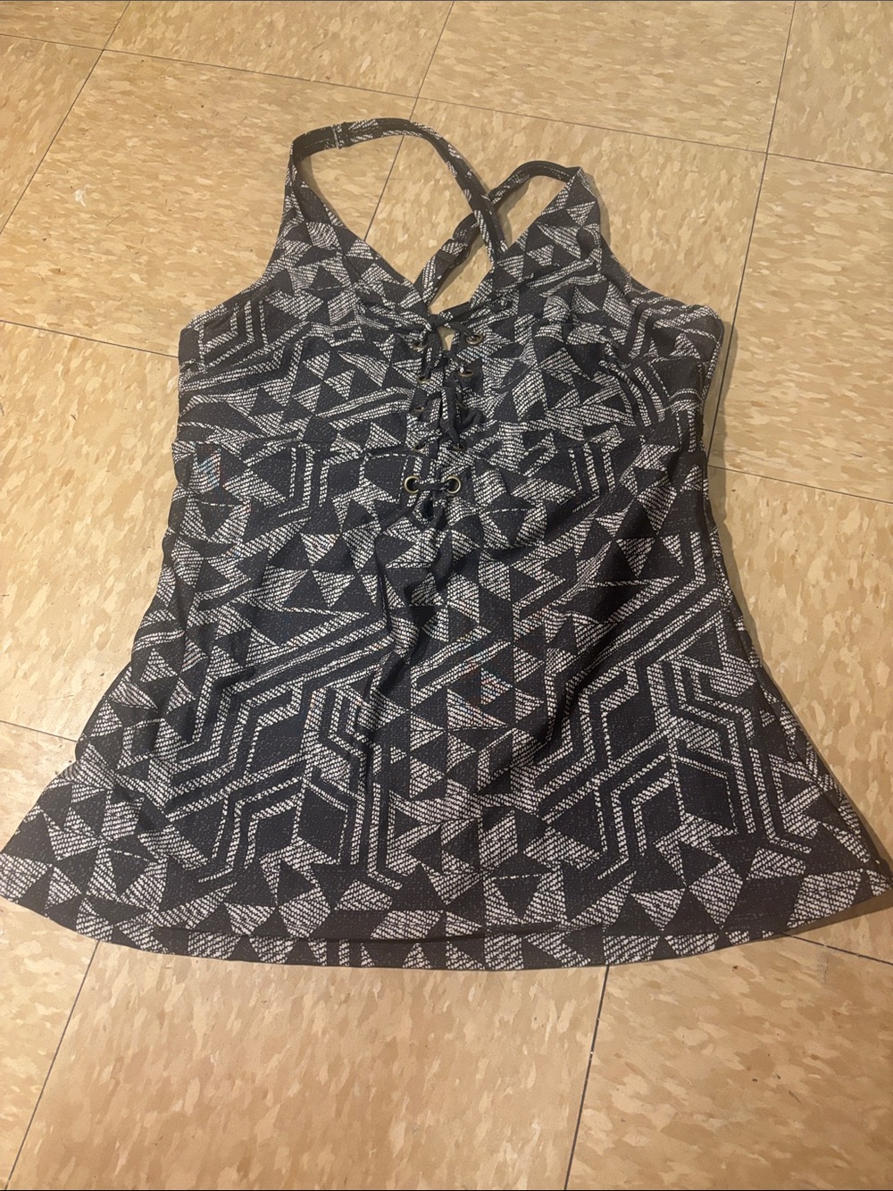 City Chic Black & White Geometric Lace-Up Cami